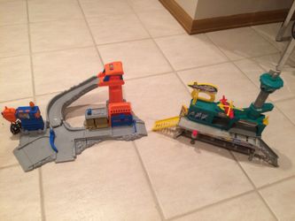 Match Box set - Helicopter/Jet port and police station