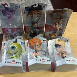 Disney infinity Randy, dash, Mike w, Davey  jones, syndrome and woody