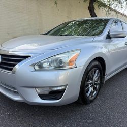 2015 NISSAN ALTIMA, COLD AC, RUNS GREAT, NICE CAR, GREAT ON GAS, FINANCE AVAILABLE 🚘