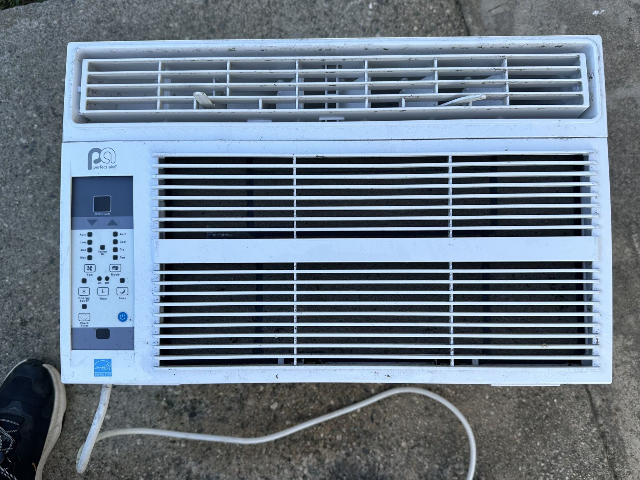 Perfect Aire Window AC - 6,000 BTU