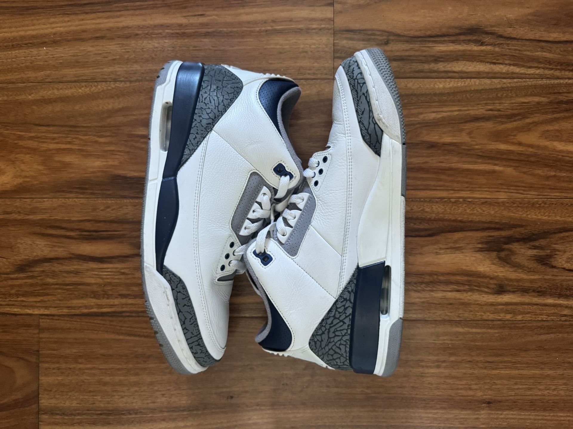 Jordan 3 midnight Navy