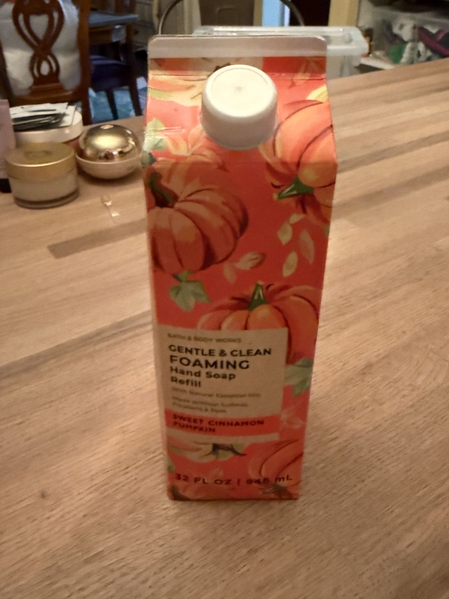 Bath & Body Works GENTLE & CLEAN FOAMING Hand Soap Refill - Brand New