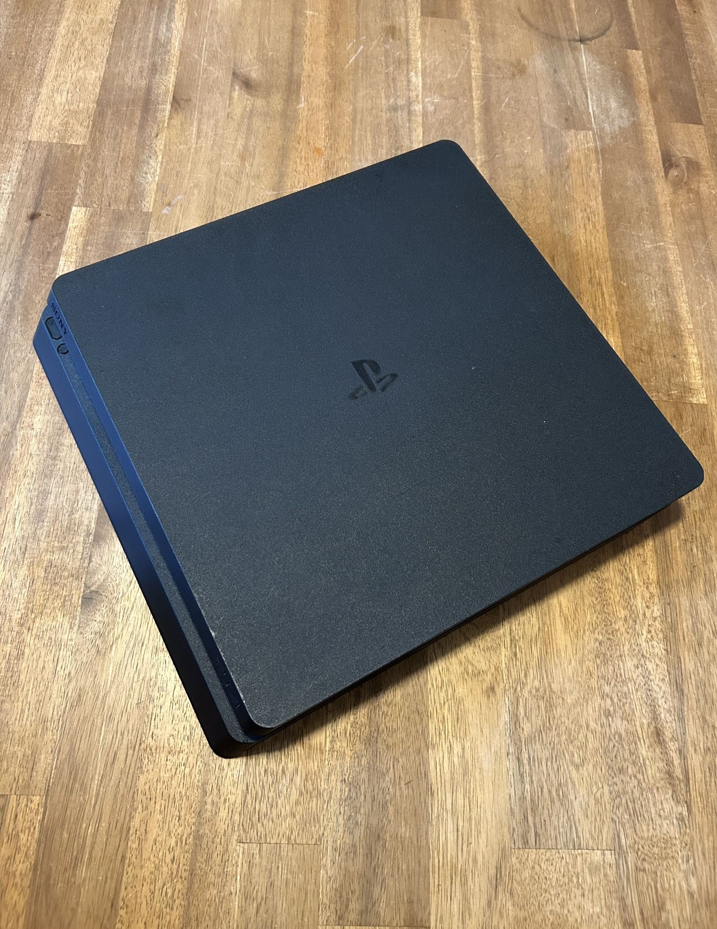 PS4 1Tb For Sale