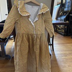 Girls “Pioneer Days” Outfit
