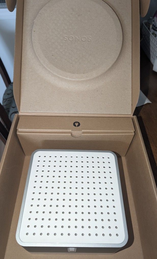 Sonos Amp (Gen1) Must Use Gen 1 App! Total Of (3) 75.00 For Each As Is. 