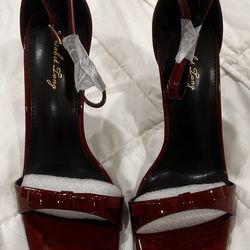 Size 7 High Heels