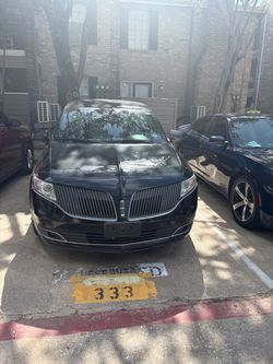 Lincoln MKT