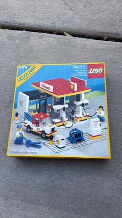 Vintage 80’s Lego Set Shell Gas Station