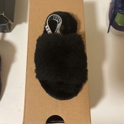 Ugg Slippers 8C
