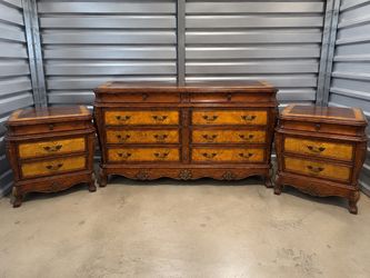 Traditional 3-Piece Bedroom Furniture Set