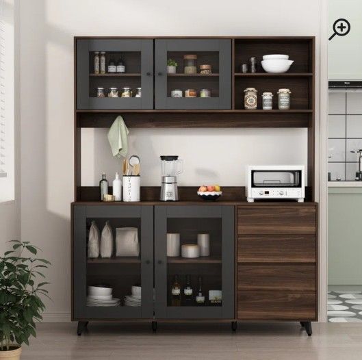 Kitchen Pantry