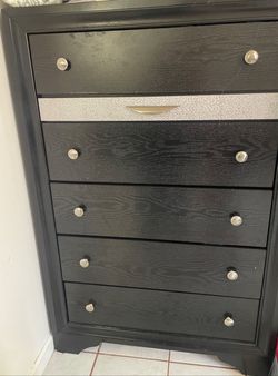 Black Wood 6-Drawer Tall Dresser