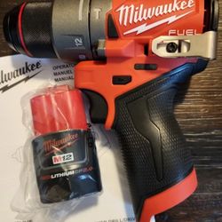 Milwaukee M12 Hammer Drill Driver 3404-20 + Battery CP 2.0ah- NEW GEN 3,NEW, FIRM