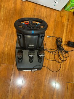 G29 Driving Force with pedals