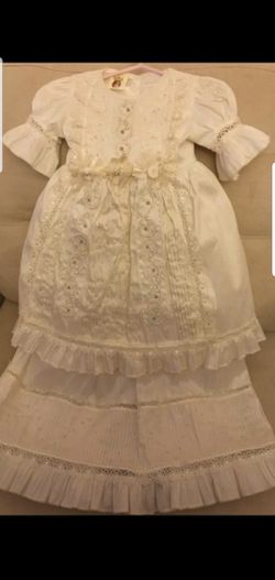 vestido d bautizo.muy bonito en eselentes condiciones
