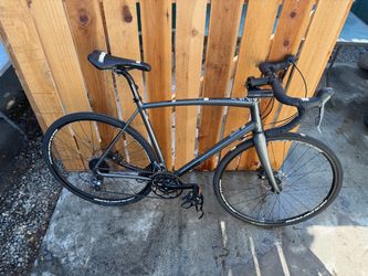 Diamondback road bike