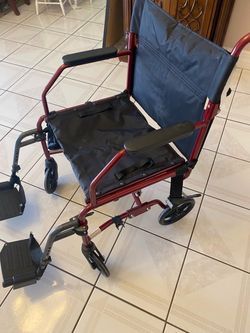 Folding Transport Wheelchair with Footrests