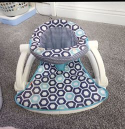 Baby seat floor