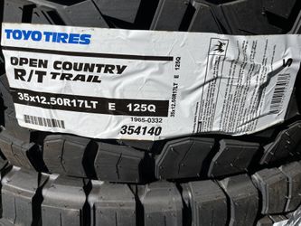 TOYO OPEN COUNTRY R/T TRAIL 35x12.50R17LT TIRES FOR SALE!!!!!