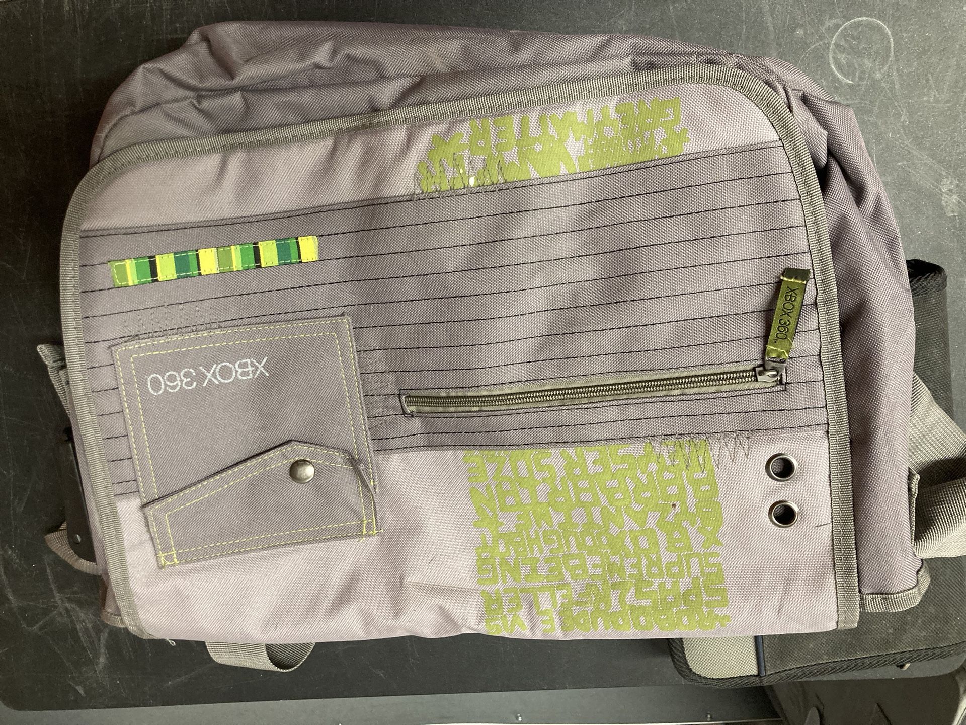 Xbox 360 Carrying Case