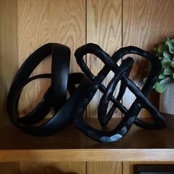 Black Shelf Accessories 