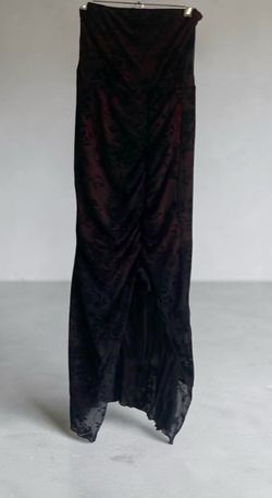 Beautiful large black /red with dress stretches