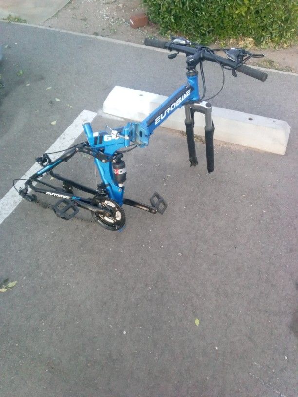 European 26" Folding Mountain Bike