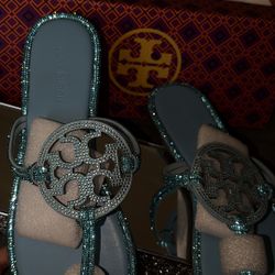 Tory Burch Sandles 
