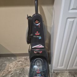 Bissell Carpet Cleaner 