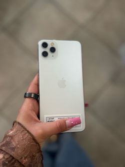 iPHONE 11 PRO MAX UNLOCKED