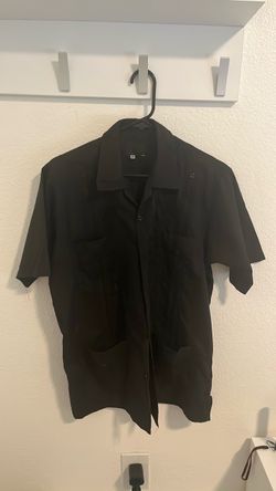 Black Short Sleeve Guayabera Button-Up Shirt
