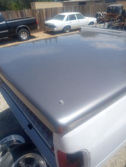 Tunnel cover fits 2004 dodge ram