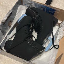 Jackson Skates Size 4