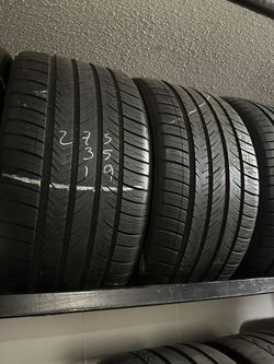 PAIR OF TIRE 275 35 19 MICHELIN 85% LIFE