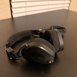RØDE NTH-100 Studio Headphones 