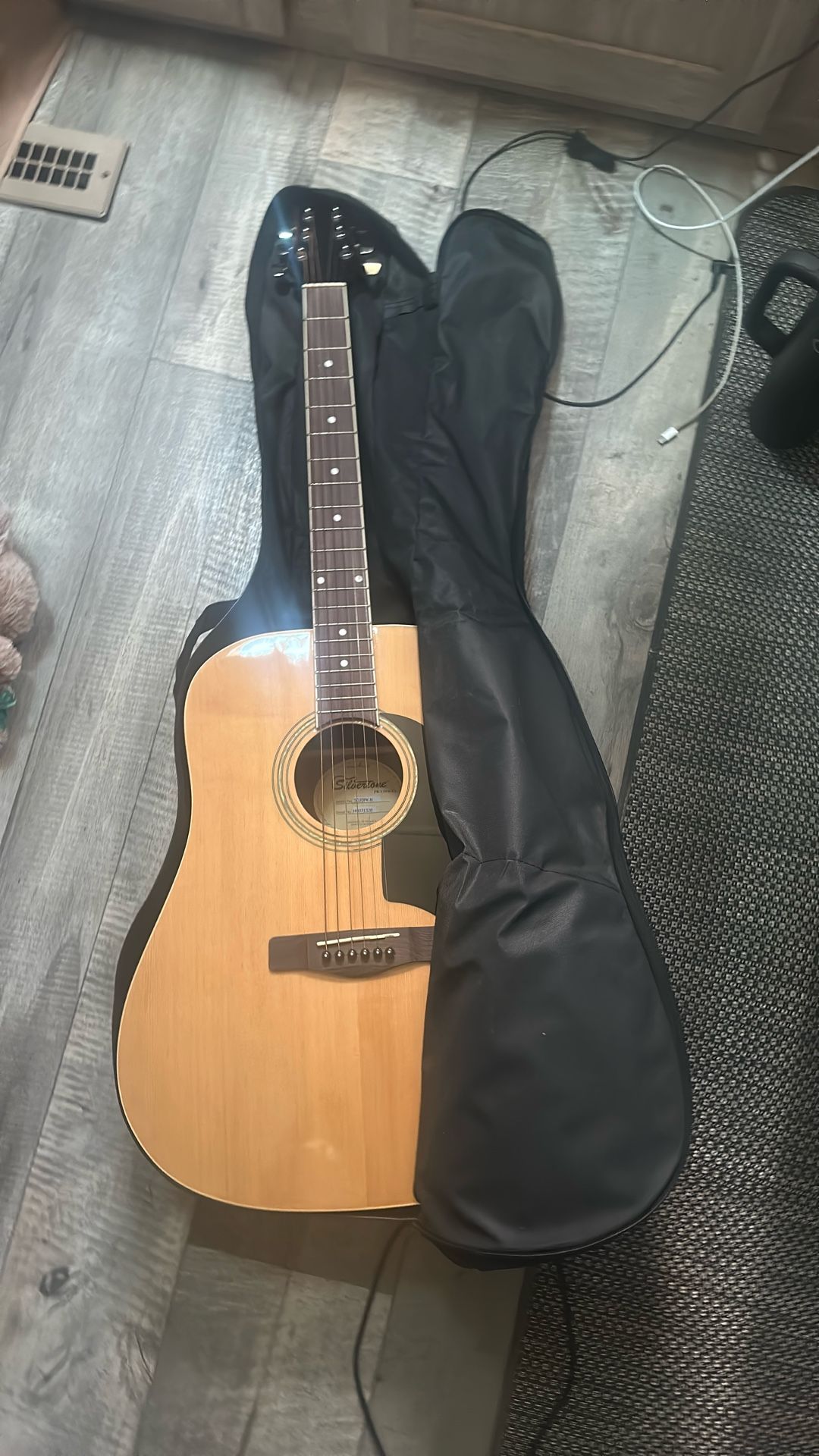 Acoustic Guitar Barely Used