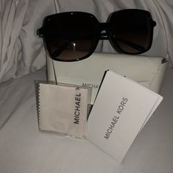 New Authentic Micheal Kors Sun Glasses