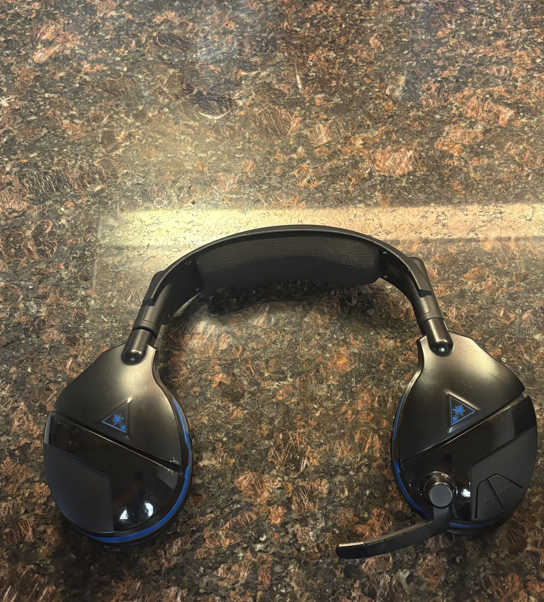 TURTLE BEACH GAMING HEADSET