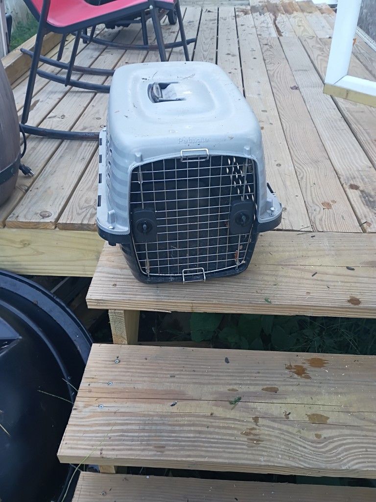 Medium Dog Cage