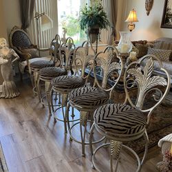 24” Counter Chairs Swivil