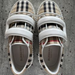 Authentic Burberry kids sneaker