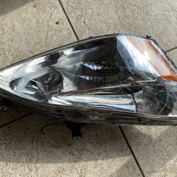 Honda Accord 2005 PASSENGER SIDE Headlight
