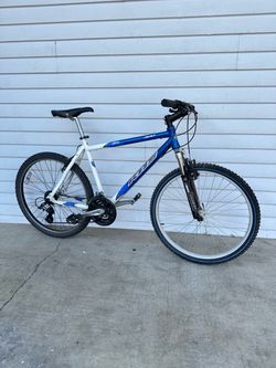 Men’s Mountain Bike
