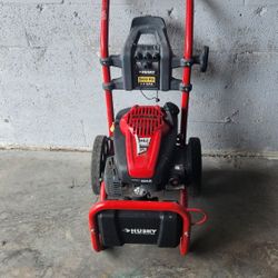 Husky. Pressure Wash 2600 Psi