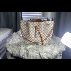 Louis Vuitton Bag