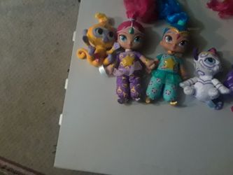 Shimmer and Shine Dolls Lot