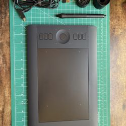 Wacom Intuos Pro Small