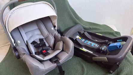 Nuna pipa car seat