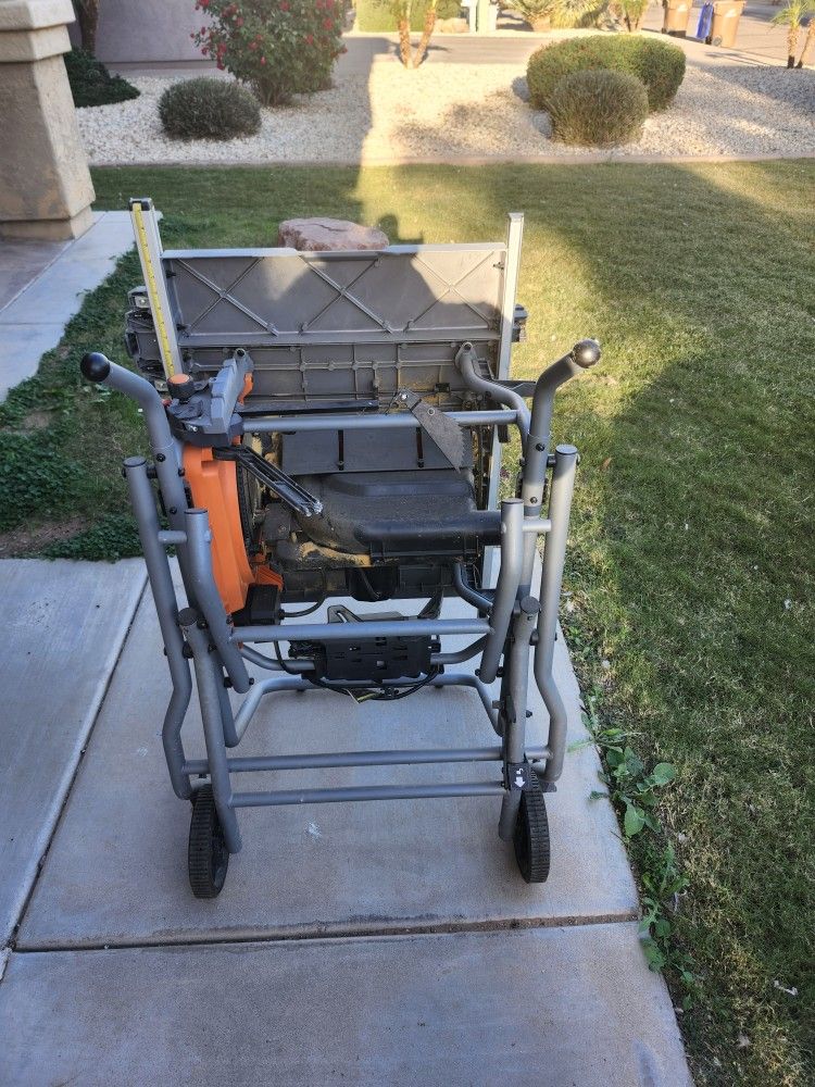 Rigid Table Saw with stand
