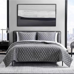 Ellie Tahari Velvet Gray Quilted 3 Piece Bedding Set King Size